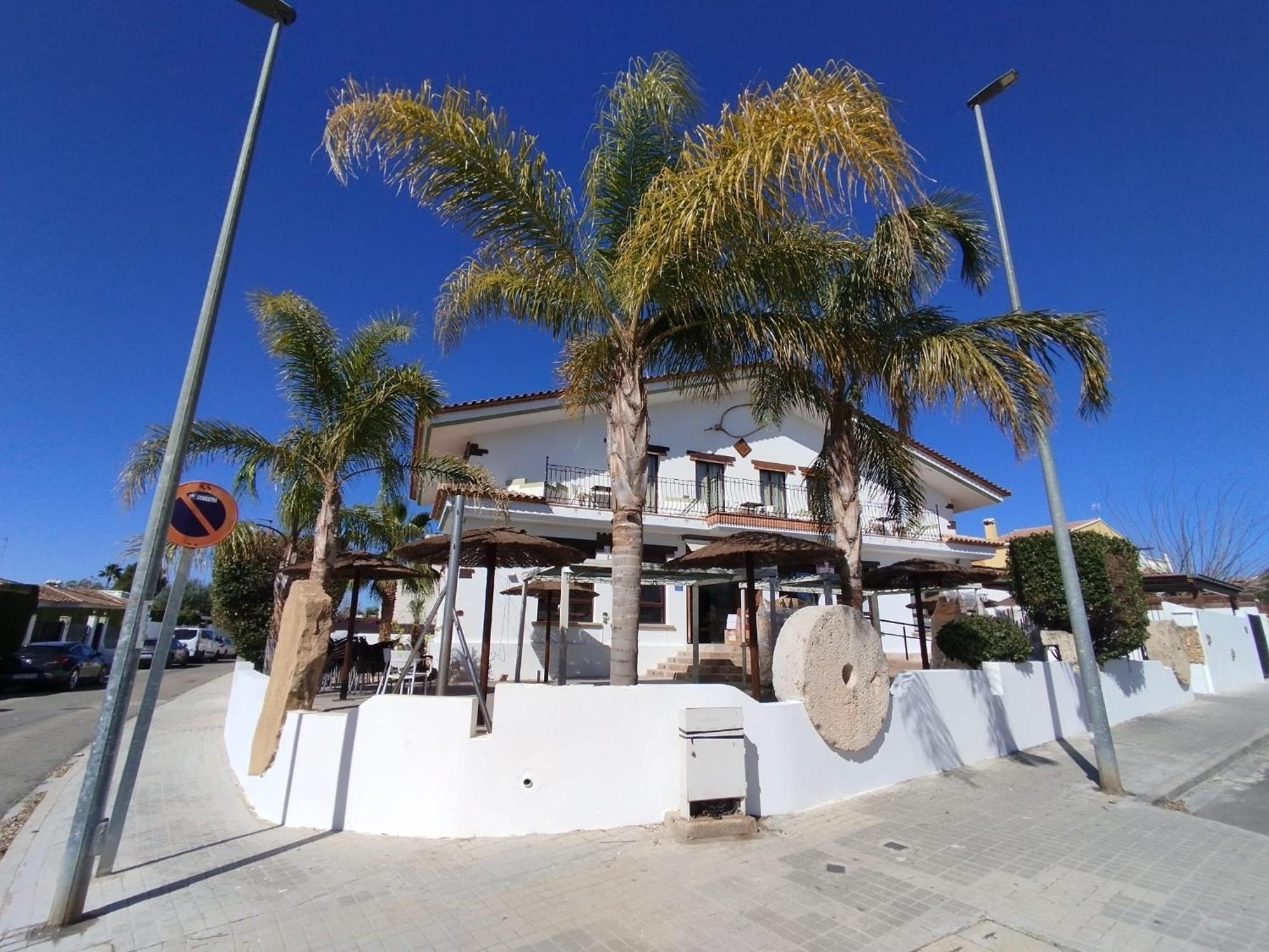 Hostal Espai Mediterrani La Pobla de Vallbona Extérieur photo